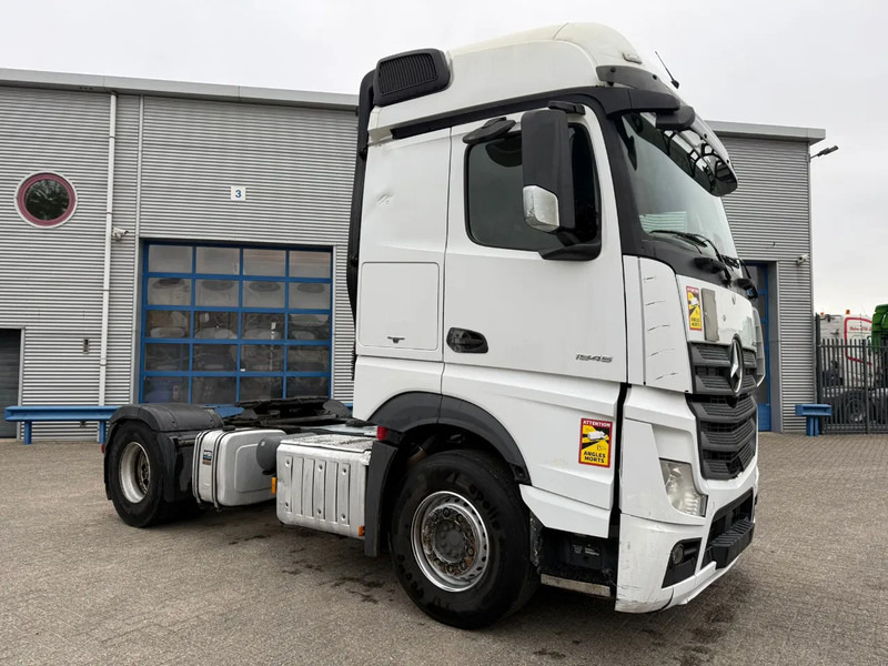 Mercedes-Benz Actros 1945 / HYDRAULICS / LWDS / AIRCO / SMART TACHO / 2XBED / FRIDGE / AUTOMATIC / EURO-6 / 2019 - Dragbil: bild 2 Mercedes-Benz Actros 1945 / HYDRAULICS / LWDS / AIRCO / SMART TACHO / 2XBED / FRIDGE / AUTOMATIC / EURO-6 / 2019 - Dragbil: bild 2