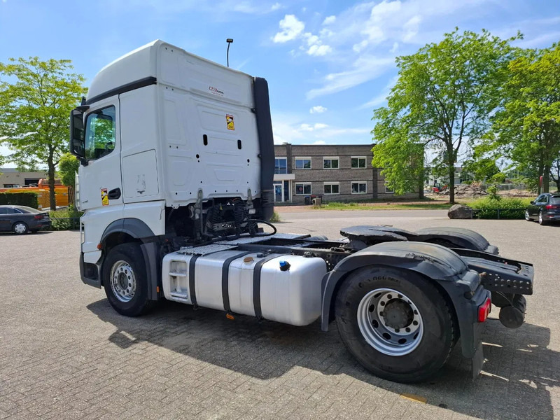 Mercedes-Benz Actros 1945 / HYDRAULICS / LWDS / SMART TACHO / 2XBED / FRIDGE / AUTOMATIC / EURO-6 / 2019 - Dragbil: bild 3 Mercedes-Benz Actros 1945 / HYDRAULICS / LWDS / SMART TACHO / 2XBED / FRIDGE / AUTOMATIC / EURO-6 / 2019 - Dragbil: bild 3