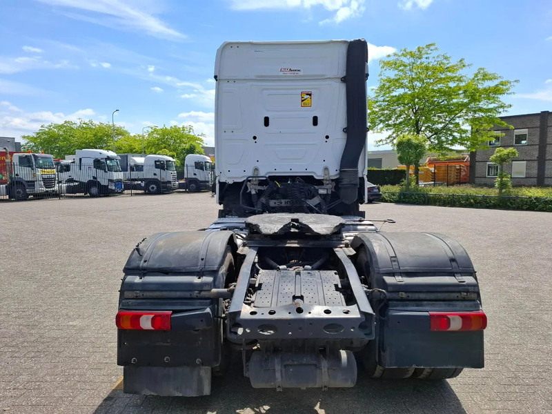 Mercedes-Benz Actros 1945 / HYDRAULICS / LWDS / SMART TACHO / 2XBED / FRIDGE / AUTOMATIC / EURO-6 / 2019 - Dragbil: bild 4 Mercedes-Benz Actros 1945 / HYDRAULICS / LWDS / SMART TACHO / 2XBED / FRIDGE / AUTOMATIC / EURO-6 / 2019 - Dragbil: bild 4