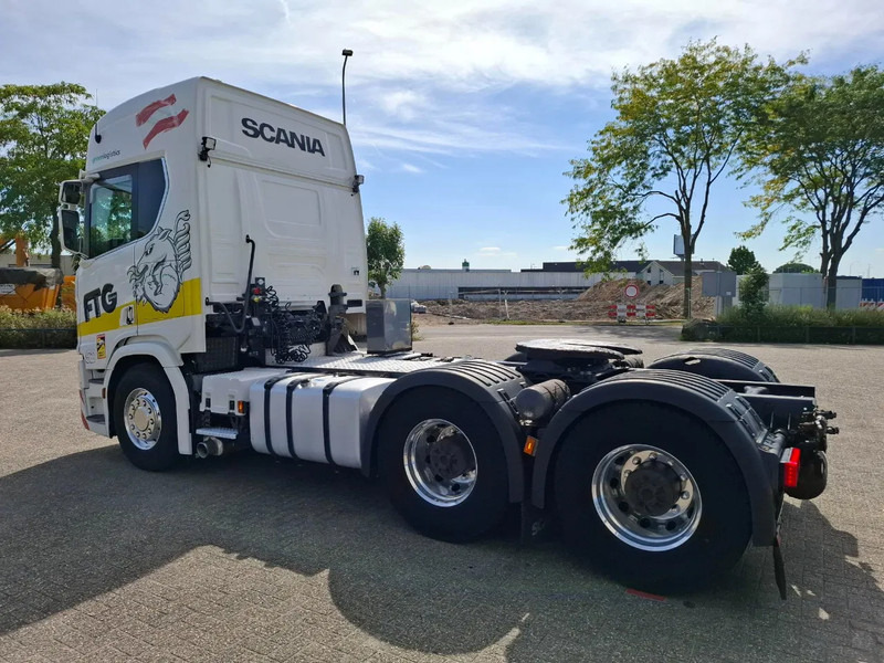 Scania NGS R650 V8 / 6X4 / RETARDER / 2X BIG AXLE / PARKCOOL / DOUBLE TANK / INLINER / FULL-AIR / ALCOA / LEATHER / NAVI / GEN2 V2 / EU - Dragbil: bild 3 Scania NGS R650 V8 / 6X4 / RETARDER / 2X BIG AXLE / PARKCOOL / DOUBLE TANK / INLINER / FULL-AIR / ALCOA / LEATHER / NAVI / GEN2 V2 / EU - Dragbil: bild 3