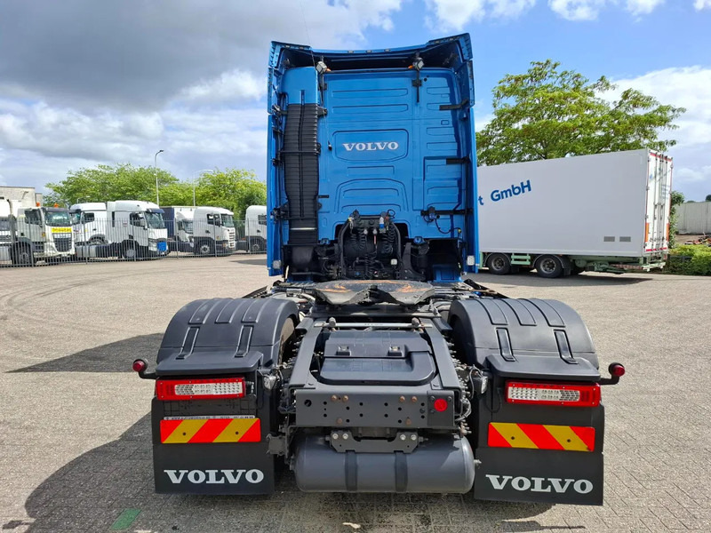 Volvo FH4-500 / HYDRAULICS / 675811 KM / VEB+ / PARKCOOL / NAVI / LWDS / ACC / FULL OPTION / TOP CONDITION / EURO-6 / 2018 - Dragbil: bild 4 Volvo FH4-500 / HYDRAULICS / 675811 KM / VEB+ / PARKCOOL / NAVI / LWDS / ACC / FULL OPTION / TOP CONDITION / EURO-6 / 2018 - Dragbil: bild 4