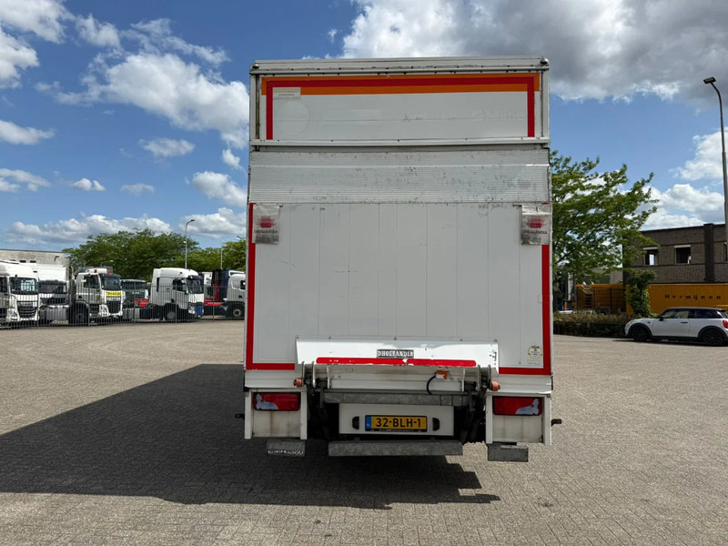 MAN TGL12.190 / NL TRUCK / ONLY:532353 KM / TUV:30-08-2025 / PLATFORM 1500KG / AIRCO / AUTOMATIC / EURO-6 / 2018 - Lastbil med skåp: bild 4 MAN TGL12.190 / NL TRUCK / ONLY:532353 KM / TUV:30-08-2025 / PLATFORM 1500KG / AIRCO / AUTOMATIC / EURO-6 / 2018 - Lastbil med skåp: bild 4