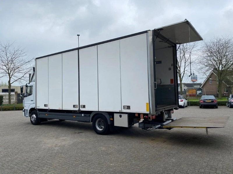 Mercedes-Benz ATEGO 1624 / AUTOMATIC / CLOSED BOX / SIDE DOORS / AIRCO / LWDS / FCW / EURO-6 / 2016 - Lastbil med skåp: bild 3 Mercedes-Benz ATEGO 1624 / AUTOMATIC / CLOSED BOX / SIDE DOORS / AIRCO / LWDS / FCW / EURO-6 / 2016 - Lastbil med skåp: bild 3