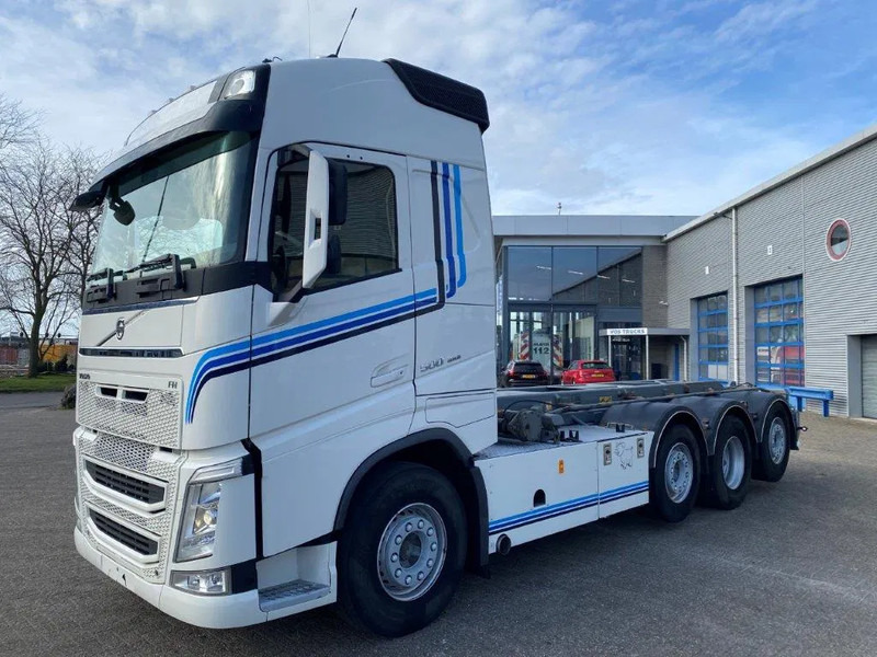 Volvo FH4-500 / 8X2 / VEB+ / DYNAMIC STEERING / FULL-AIR / 2XLIFT+LENKACHSE / TOP CONDITION / ONLY:488030KM / AUTOMATIC / EURO-6 / 201 - Lastbil med kabelsystem: bild 2 Volvo FH4-500 / 8X2 / VEB+ / DYNAMIC STEERING / FULL-AIR / 2XLIFT+LENKACHSE / TOP CONDITION / ONLY:488030KM / AUTOMATIC / EURO-6 / 201 - Lastbil med kabelsystem: bild 2