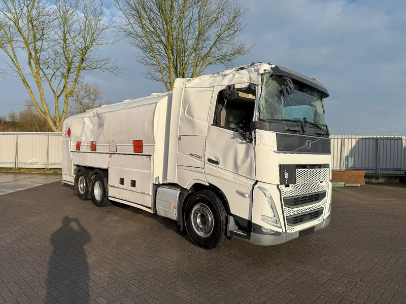 Volvo FH5-500 6X2 / ENGINE RUNNING / LIFT+LENKACHSE / FULL AIR / ADR / EUROTANK / 9-TON FRONT AXLE / EURO-6 / 2022 - Tankbil: bild 2 Volvo FH5-500 6X2 / ENGINE RUNNING / LIFT+LENKACHSE / FULL AIR / ADR / EUROTANK / 9-TON FRONT AXLE / EURO-6 / 2022 - Tankbil: bild 2