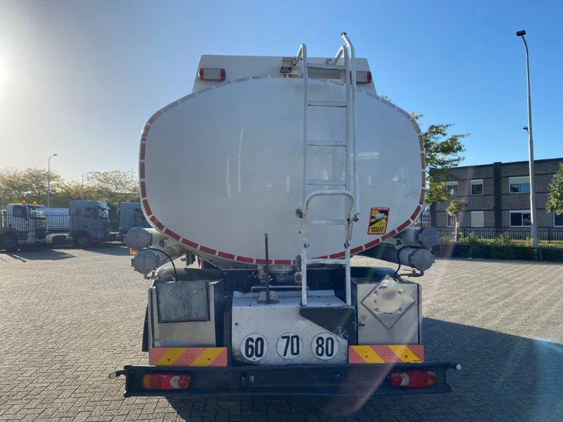 Volvo FL7-290 / 5 COMPARTIMENTS / 13000 LITER TOTAL / PUMP / AUTOMATIC / EURO-5 / 2009 - Tankbil: bild 4 Volvo FL7-290 / 5 COMPARTIMENTS / 13000 LITER TOTAL / PUMP / AUTOMATIC / EURO-5 / 2009 - Tankbil: bild 4
