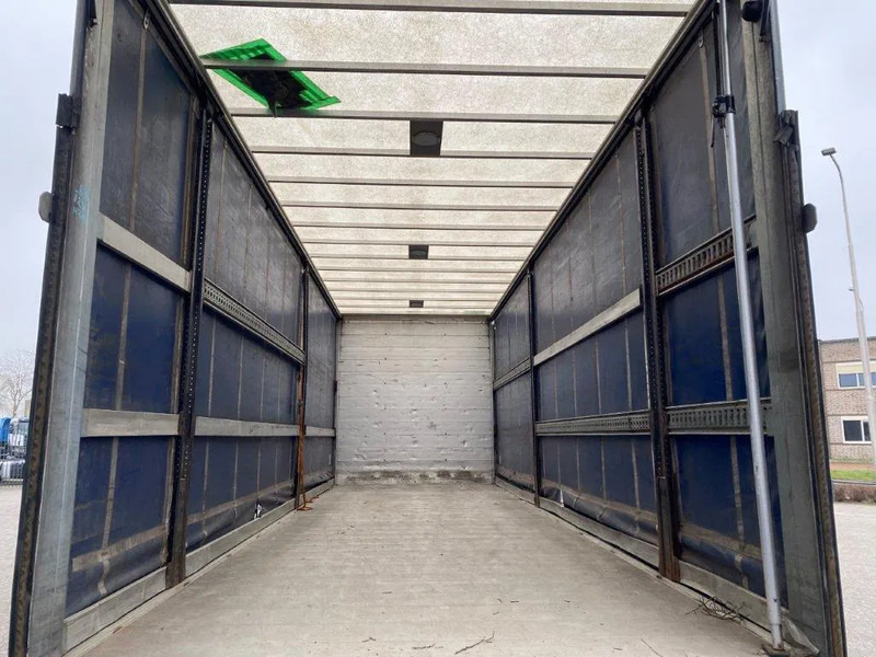 Volvo FM11-330 / LOW KM'S:472120 KM / LWDS / FULL-AIR / NAVI / CURTAIN SAILS / PLATFORM 2500KG / AUTOMATIC / EURO-6 / 2016 - Kapellbil: bild 5 Volvo FM11-330 / LOW KM'S:472120 KM / LWDS / FULL-AIR / NAVI / CURTAIN SAILS / PLATFORM 2500KG / AUTOMATIC / EURO-6 / 2016 - Kapellbil: bild 5