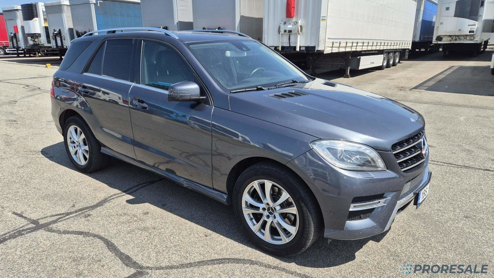 MERCEDES-BENZ ML 350 BLUETEC 4MATIC - Personbil: bild 1 MERCEDES-BENZ ML 350 BLUETEC 4MATIC - Personbil: bild 1