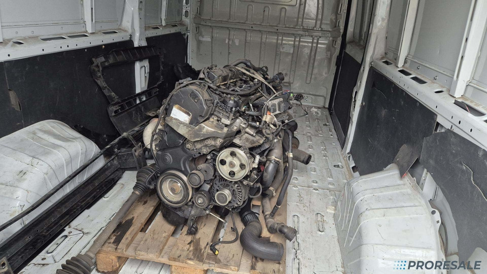 OPEL MOVANO 2,2 CDTi 121 kW - nepojízdný - demontovaný motor s převodovkou - Kylbil: bild 4 OPEL MOVANO 2,2 CDTi 121 kW - nepojízdný - demontovaný motor s převodovkou - Kylbil: bild 4