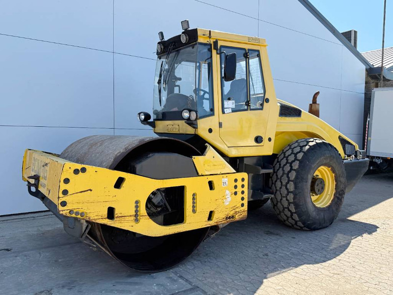 Bomag BW213DH-4 - Evib/BVC / German Machine - Vält: bild 2 Bomag BW213DH-4 - Evib/BVC / German Machine - Vält: bild 2