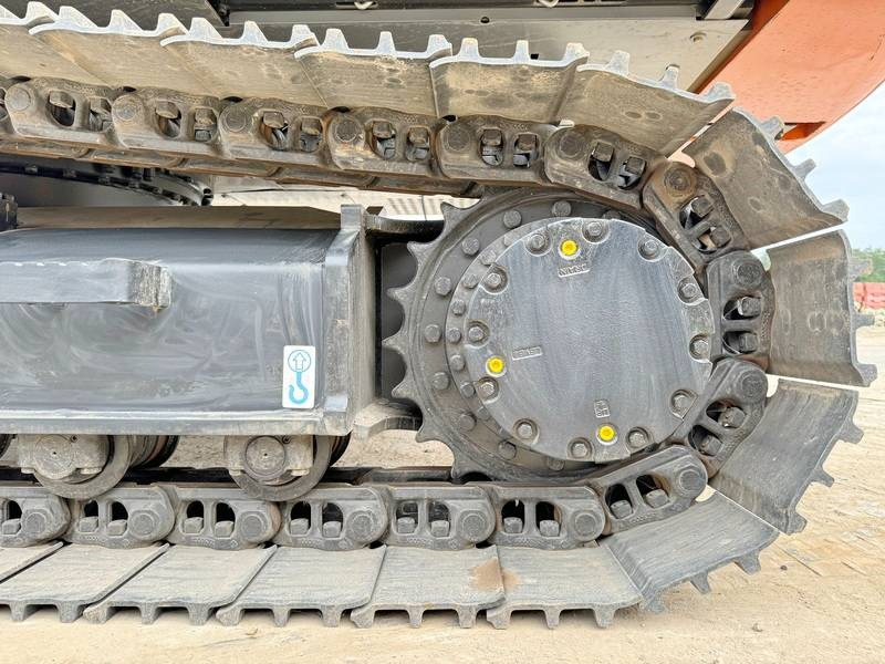Ny Bandgrävare Hitachi ZX220LC-5G / 2025 ULTRA MODEL / ISUZU ENGINE: bild 14