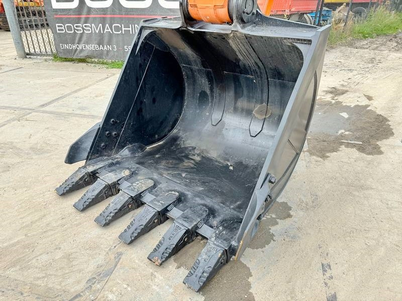 Ny Bandgrävare Hitachi ZX220LC-5G / 2025 ULTRA MODEL / ISUZU ENGINE: bild 11