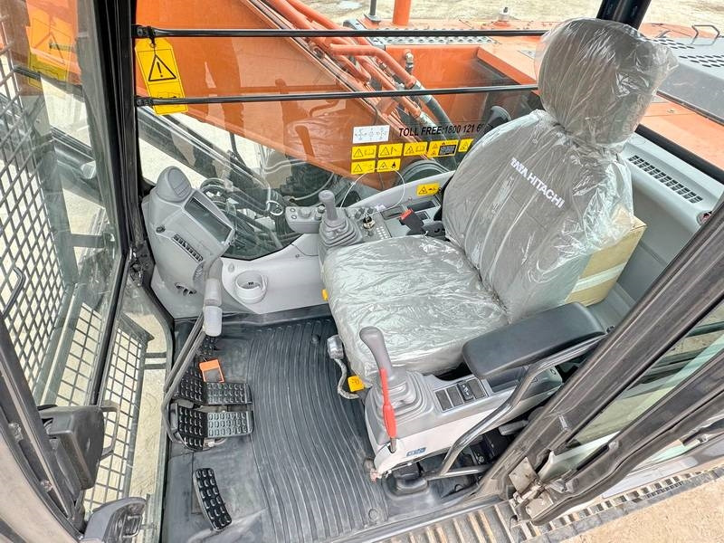 Ny Bandgrävare Hitachi ZX220LC-5G / 2025 ULTRA MODEL / ISUZU ENGINE: bild 7