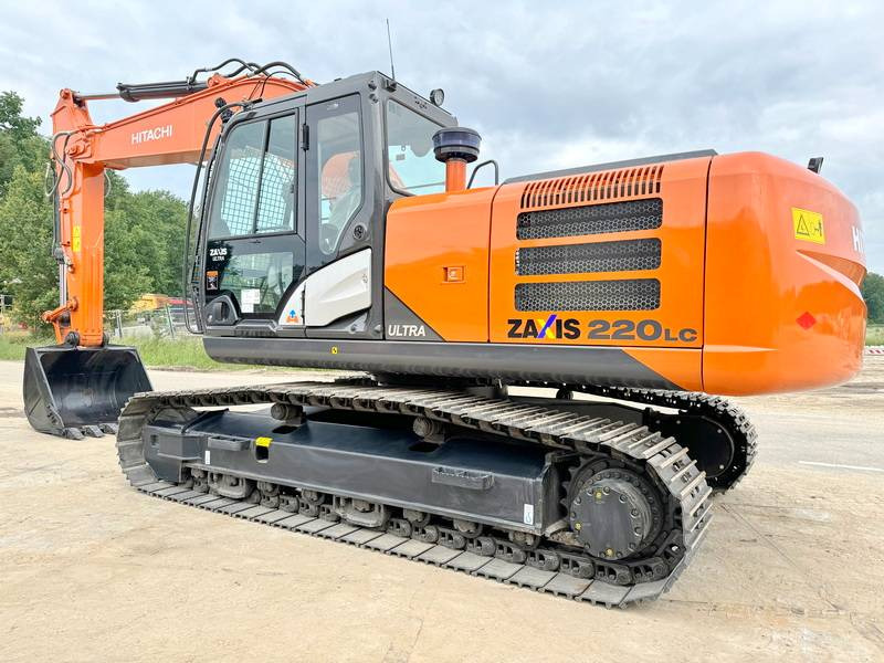 Hitachi ZX220LC-5G / 2025 ULTRA MODEL / ISUZU ENGINE - Bandgrävare: bild 3 Hitachi ZX220LC-5G / 2025 ULTRA MODEL / ISUZU ENGINE - Bandgrävare: bild 3