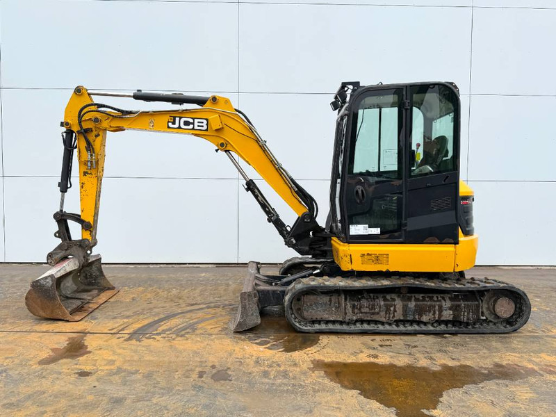 JCB 48Z-1 - Hammer Lines / Quick Coupler - Minigrävmaskin: bild 1 JCB 48Z-1 - Hammer Lines / Quick Coupler - Minigrävmaskin: bild 1