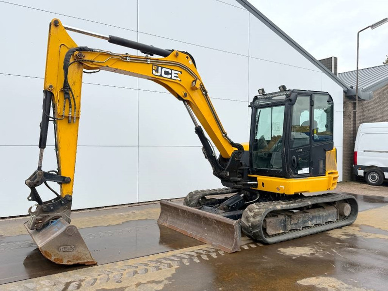 JCB 86C-1 - Hammer Lines / Quick Coupler - Minigrävmaskin: bild 2 JCB 86C-1 - Hammer Lines / Quick Coupler - Minigrävmaskin: bild 2