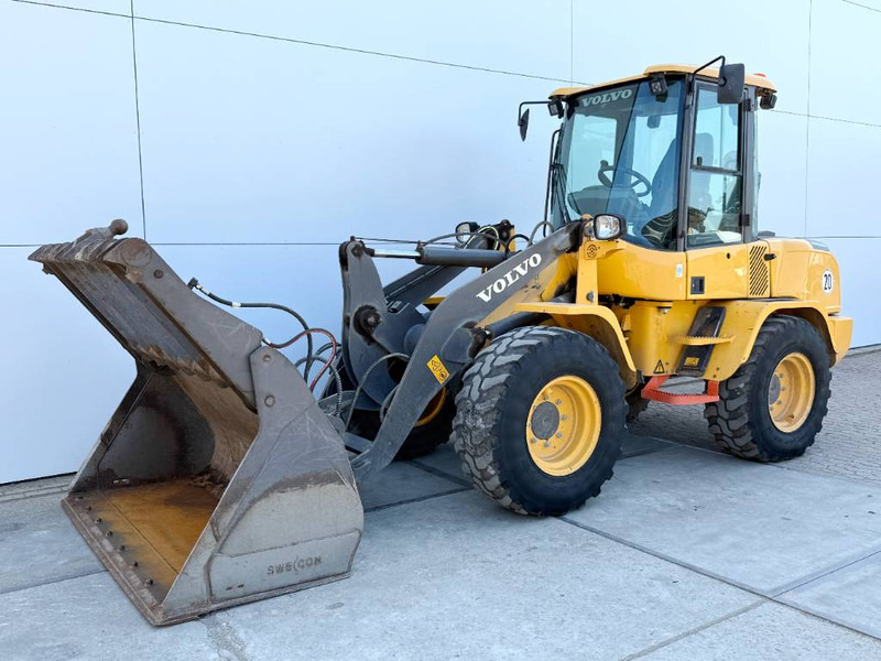 Volvo L30G - German Machine / 3rd Function - Hjullastare: bild 2 Volvo L30G - German Machine / 3rd Function - Hjullastare: bild 2