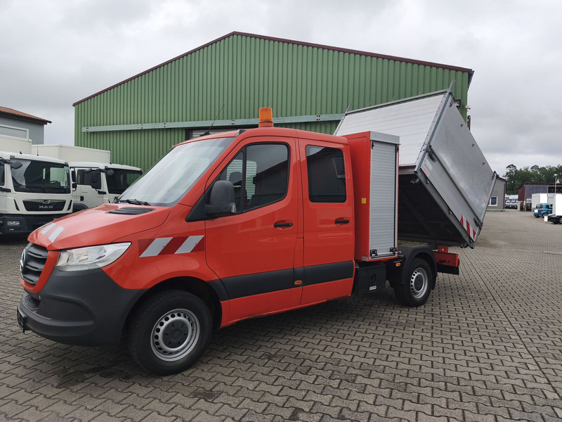 Mercedes-Benz 316 Sprinter DoKa Kipper Euro 6 4x2 (4) - Transportbil med tippflak, Dubbelhytt transportbil: bild 1 Mercedes-Benz 316 Sprinter DoKa Kipper Euro 6 4x2 (4) - Transportbil med tippflak, Dubbelhytt transportbil: bild 1