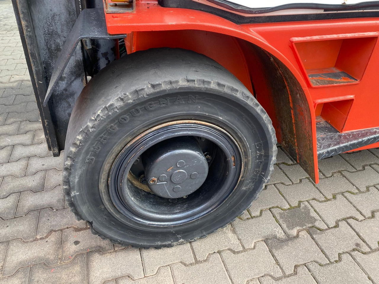 Leasa Dantruck 6009 - 6T - 1 Owner - Fresh - Duplex 6009 - 6T - 1 Owner - Fresh - Dupl  Dantruck 6009 - 6T - 1 Owner - Fresh - Duplex 6009 - 6T - 1 Owner - Fresh - Dupl: bild 27