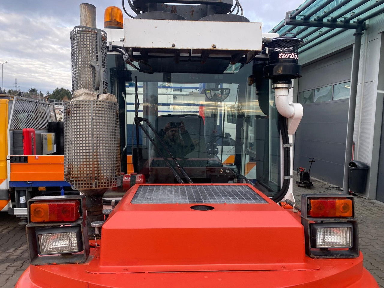 Leasa Dantruck 6009 - 6T - 1 Owner - Fresh - Duplex 6009 - 6T - 1 Owner - Fresh - Dupl  Dantruck 6009 - 6T - 1 Owner - Fresh - Duplex 6009 - 6T - 1 Owner - Fresh - Dupl: bild 8