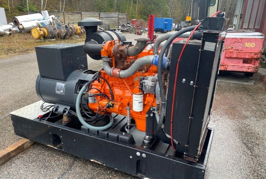 Diversen ECP34 2S4 - Iveco Engine,126kVA,New oils, filters, Mecc Alte ECP34 2S4 - Elgenerator: bild 2 Diversen ECP34 2S4 - Iveco Engine,126kVA,New oils, filters, Mecc Alte ECP34 2S4 - Elgenerator: bild 2
