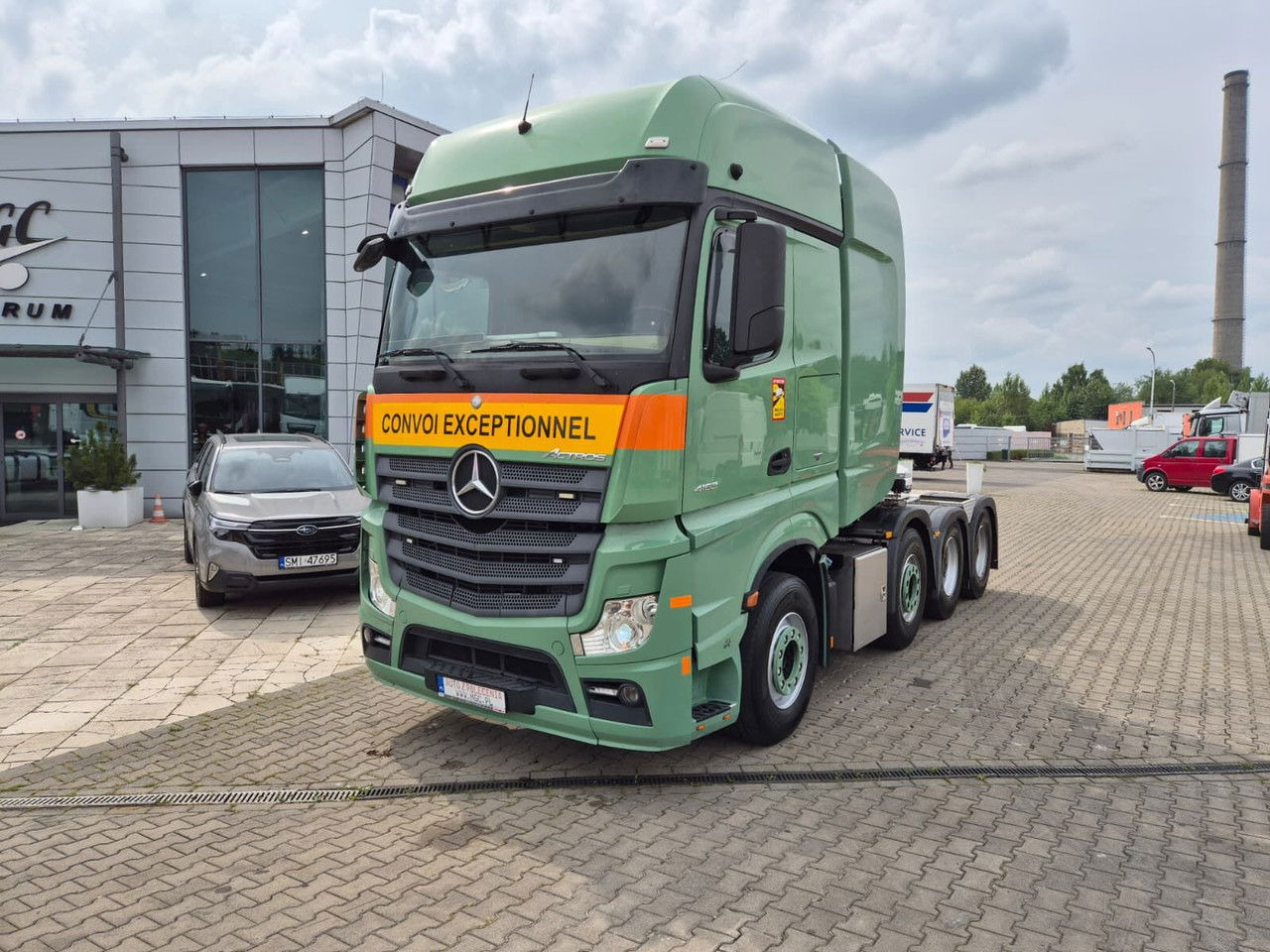 Mercedes-Benz Actros 4163 8X4 / 1 Owner / LOW KM / Super Condition - Dragbil: bild 2 Mercedes-Benz Actros 4163 8X4 / 1 Owner / LOW KM / Super Condition - Dragbil: bild 2