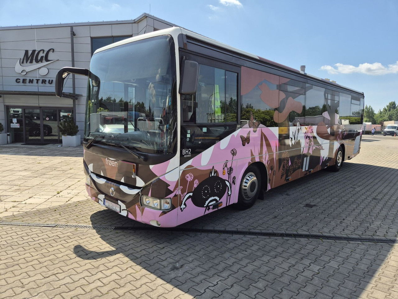 Irisbus 330 KM / Automat / 24 + 1 Seats / Like Camper / SO LAR Panels - Förortsbuss: bild 1 Irisbus 330 KM / Automat / 24 + 1 Seats / Like Camper / SO LAR Panels - Förortsbuss: bild 1