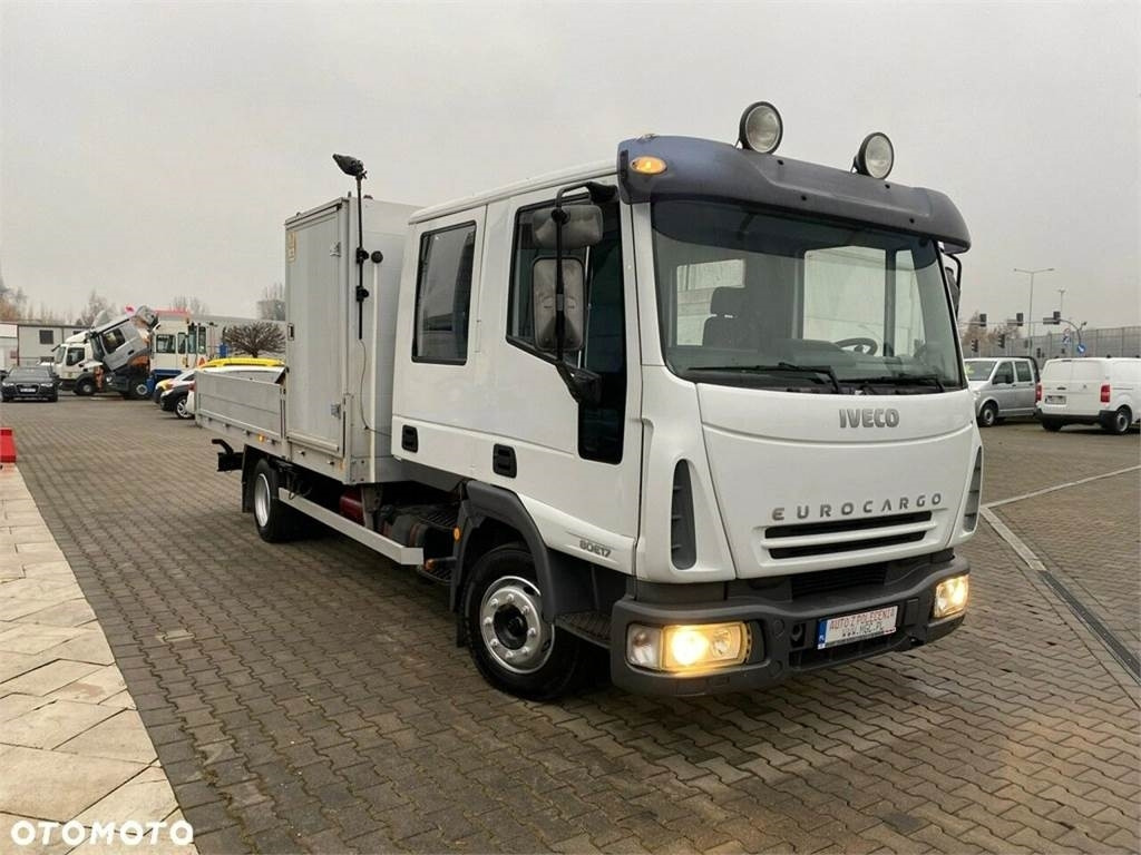 Iveco EuroCargo ML80E17 / HDS HMF / 1 OWNER / DOKA - Flakbil: bild 4 Iveco EuroCargo ML80E17 / HDS HMF / 1 OWNER / DOKA - Flakbil: bild 4