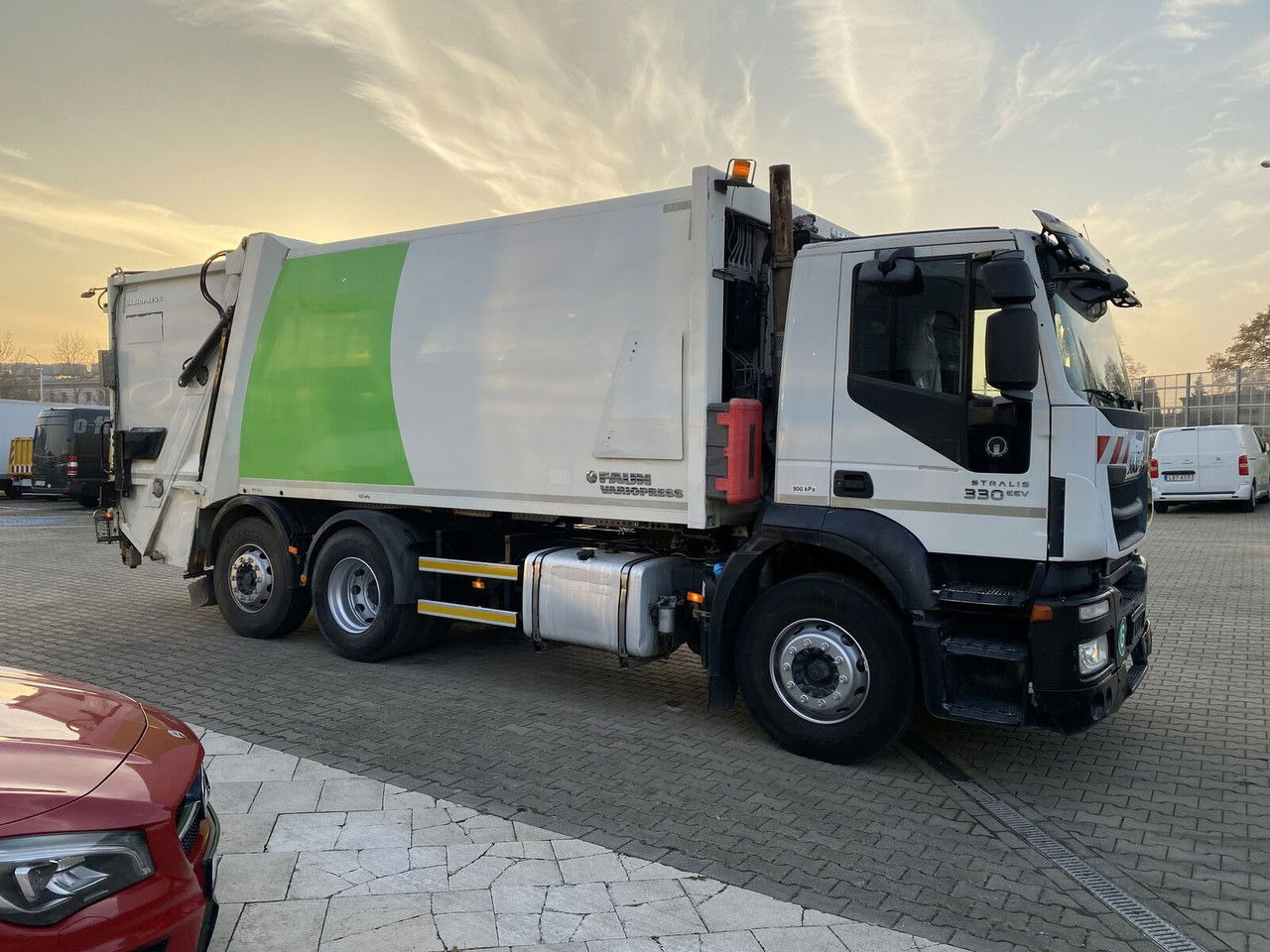 Iveco Stralis 330 EEV / Faun Vario Press 11 27M3 / Service NEW / TOP Iveco Stralis 330 EEV / Faun Vario Press 11 27M3 / Service NEW / TOP - Sopbil: bild 5 Iveco Stralis 330 EEV / Faun Vario Press 11 27M3 / Service NEW / TOP Iveco Stralis 330 EEV / Faun Vario Press 11 27M3 / Service NEW / TOP - Sopbil: bild 5