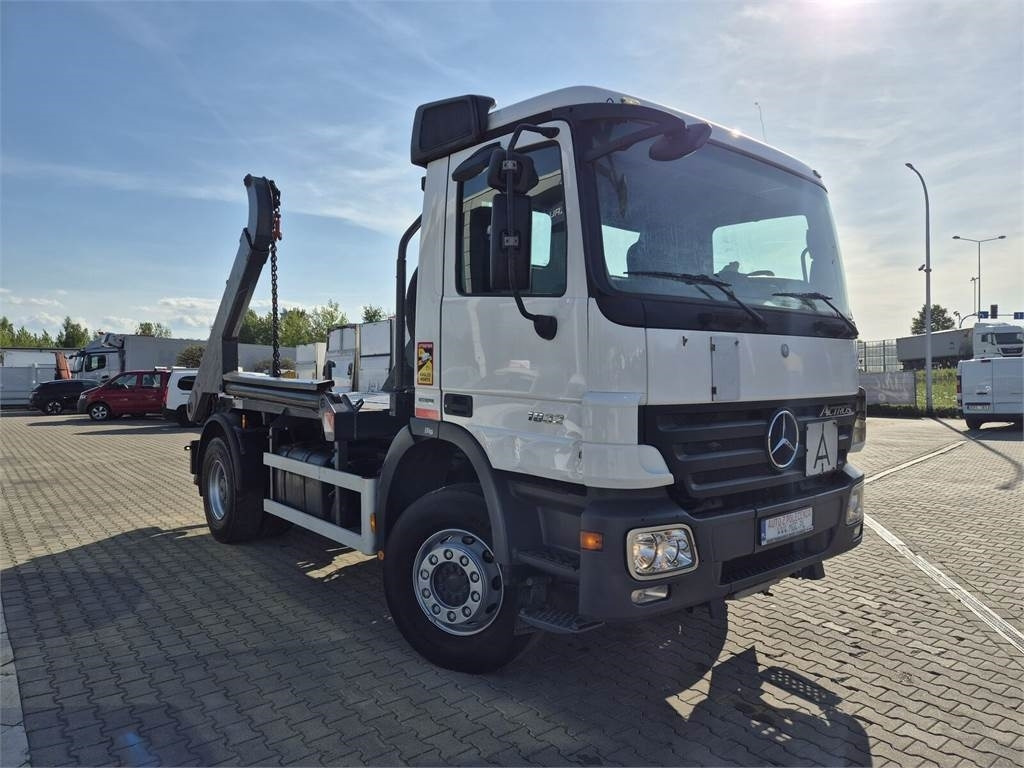 Mercedes-Benz Actros 1832 / FORNAL 180 / 1 OWNER / SERVICED! - Liftdumper lastbil: bild 1 Mercedes-Benz Actros 1832 / FORNAL 180 / 1 OWNER / SERVICED! - Liftdumper lastbil: bild 1