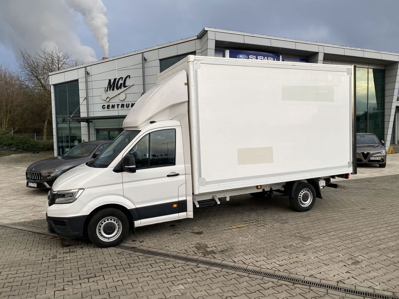 Volkswagen Crafter 2.0 TDI 177HP / High Container / Lift 750KG / Super Cond - Volymskåp: bild 2 Volkswagen Crafter 2.0 TDI 177HP / High Container / Lift 750KG / Super Cond - Volymskåp: bild 2