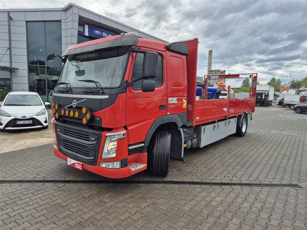 Volvo FM 330 / WEBASTO / HDS HIAB / 1 OWNER - Flakbil: bild 2 Volvo FM 330 / WEBASTO / HDS HIAB / 1 OWNER - Flakbil: bild 2