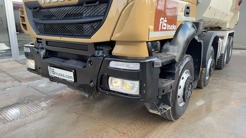 Iveco Trakker AD340T41 8x4 mulda tipper - hydraulic back - Tippbil lastbil: bild 2 Iveco Trakker AD340T41 8x4 mulda tipper - hydraulic back - Tippbil lastbil: bild 2