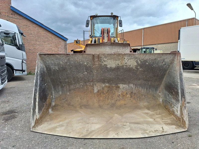 Volvo L220D - Hjullastare: bild 2 Volvo L220D - Hjullastare: bild 2