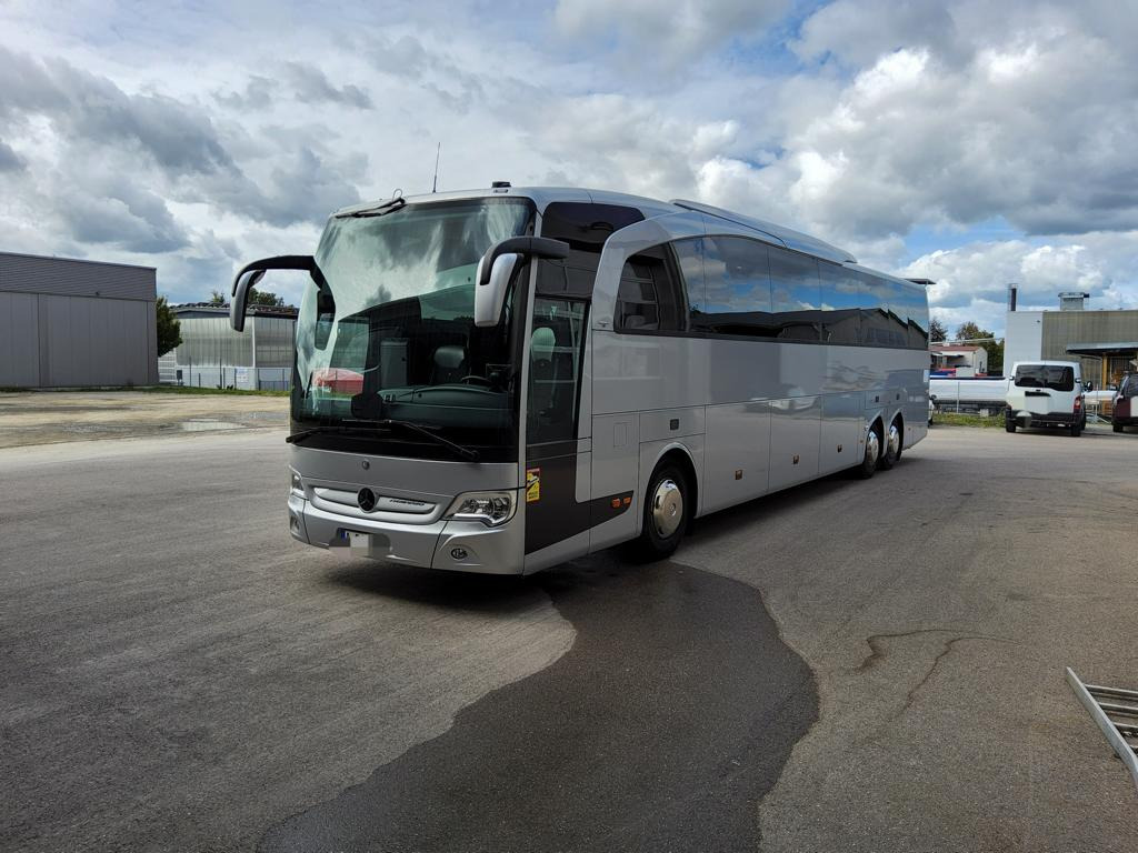 Mercedes Benz 2x Travego L 17 RHD vis a vis Tisch - Stehküche - Luxline - 476 PS - Turistbuss: bild 3 Mercedes Benz 2x Travego L 17 RHD vis a vis Tisch - Stehküche - Luxline - 476 PS - Turistbuss: bild 3