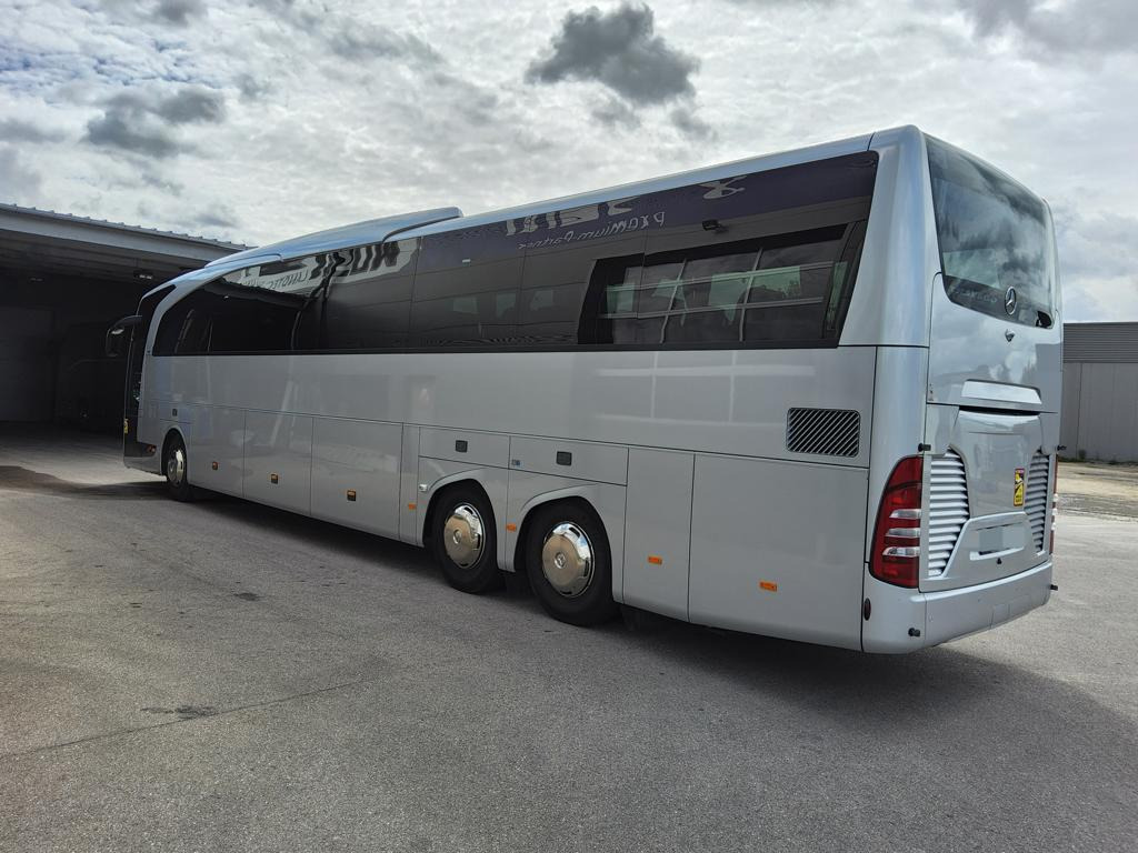 Mercedes Benz 2x Travego L 17 RHD vis a vis Tisch - Stehküche - Luxline - 476 PS - Turistbuss: bild 5 Mercedes Benz 2x Travego L 17 RHD vis a vis Tisch - Stehküche - Luxline - 476 PS - Turistbuss: bild 5