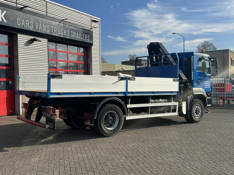 MAN TGM 18-290 4x4 Kraan met Open laadbak HMF Kraan 13 T - Kranbil: bild 4 MAN TGM 18-290 4x4 Kraan met Open laadbak HMF Kraan 13 T - Kranbil: bild 4