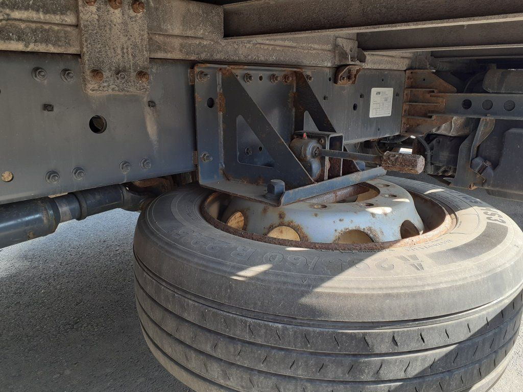 Flakbil DAF CF320 EURO 6: bild 15