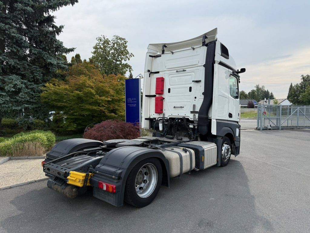 Mercedes-Benz 1845 Actros EURO 6 MEGA/lowdeck - Dragbil: bild 4 Mercedes-Benz 1845 Actros EURO 6 MEGA/lowdeck - Dragbil: bild 4