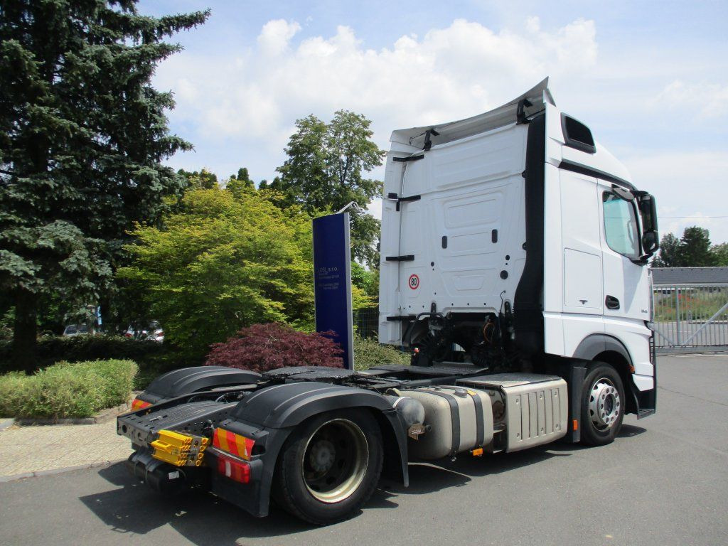 Mercedes-Benz 1845 Actros EURO 6 MEGA/lowdeck - Dragbil: bild 5 Mercedes-Benz 1845 Actros EURO 6 MEGA/lowdeck - Dragbil: bild 5
