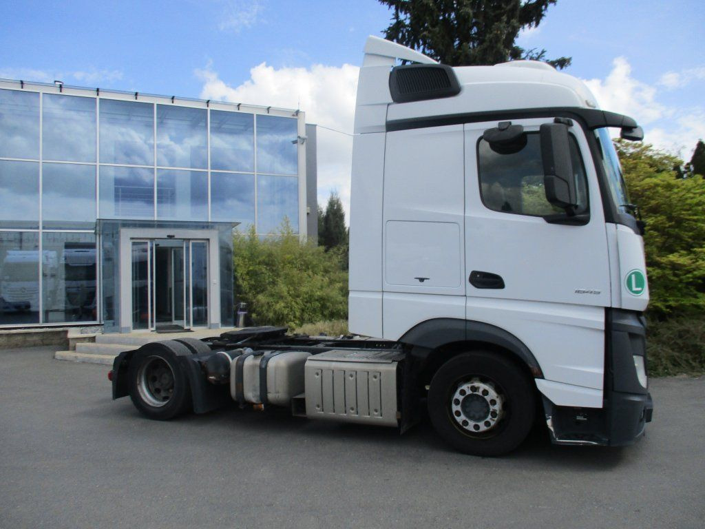 Mercedes-Benz 1845 Actros EURO 6 MEGA/lowdeck - Dragbil: bild 3 Mercedes-Benz 1845 Actros EURO 6 MEGA/lowdeck - Dragbil: bild 3
