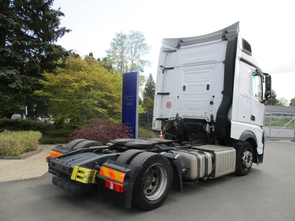 Mercedes-Benz 1845 Actros EURO 6 MEGA/lowdeck - Dragbil: bild 4 Mercedes-Benz 1845 Actros EURO 6 MEGA/lowdeck - Dragbil: bild 4