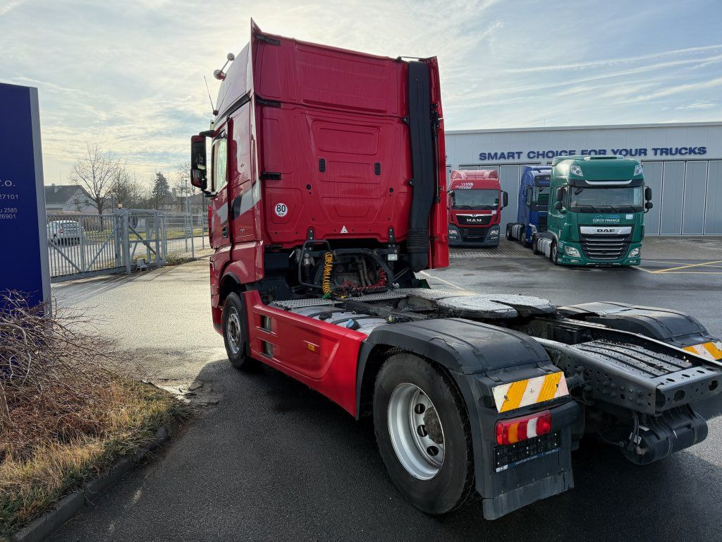 Mercedes-Benz 1848 Actros Gigaspace - Dragbil: bild 4 Mercedes-Benz 1848 Actros Gigaspace - Dragbil: bild 4