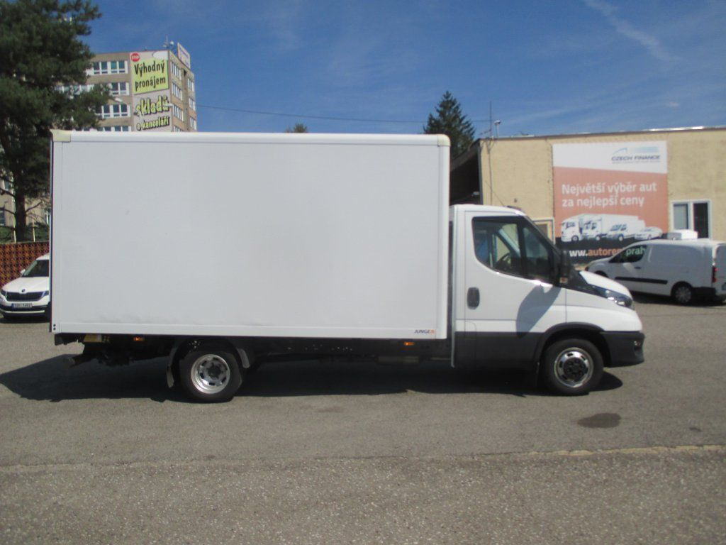 Iveco 35C16 Daily EURO 6 - Volymskåp: bild 4 Iveco 35C16 Daily EURO 6 - Volymskåp: bild 4