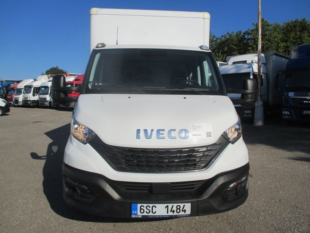 Iveco 35S16 Daily EURO 6 - Skåpbil: bild 3 Iveco 35S16 Daily EURO 6 - Skåpbil: bild 3