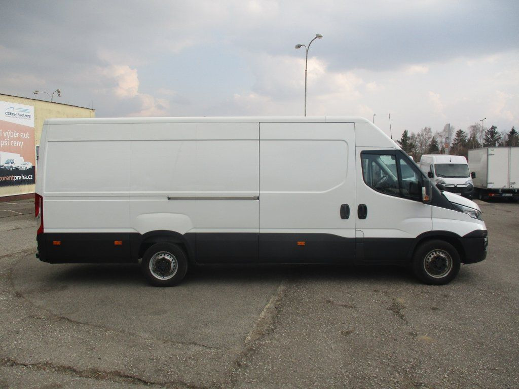Iveco 35S16 MAXI - Skåpbil: bild 4 Iveco 35S16 MAXI - Skåpbil: bild 4