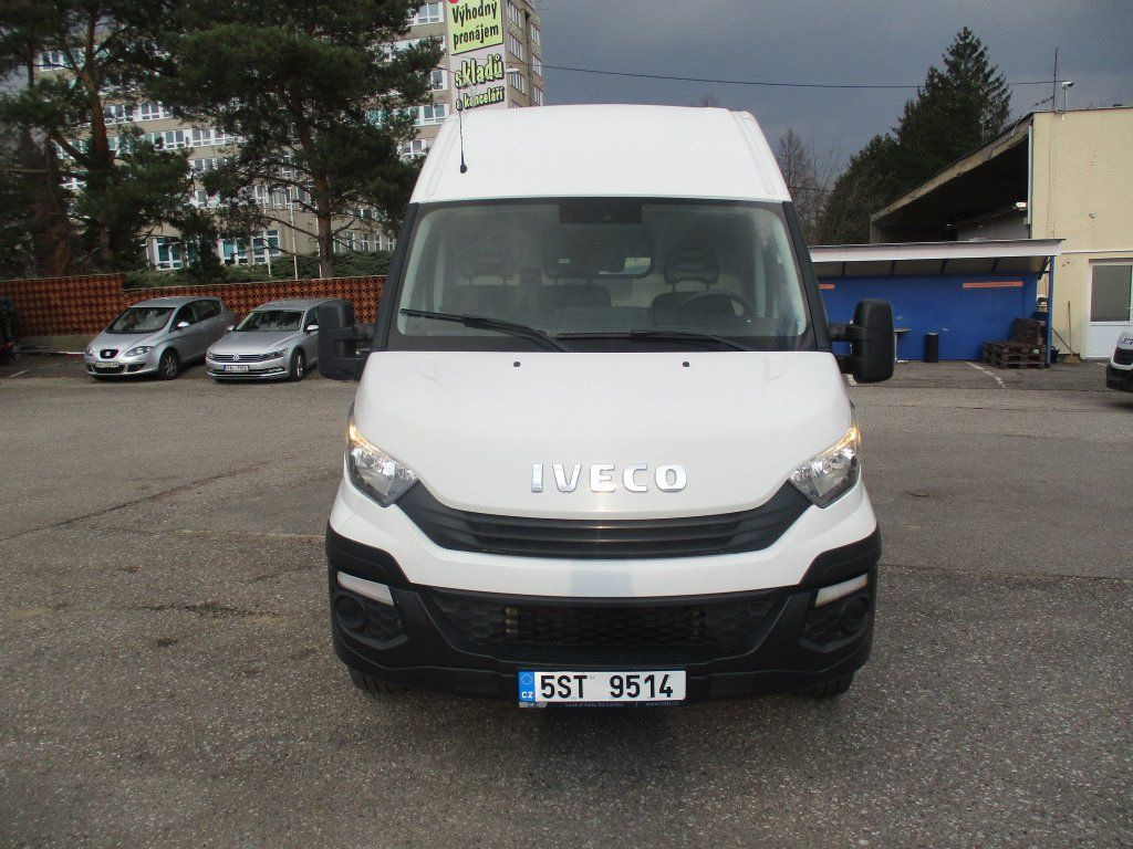 Iveco 35S16 MAXI - Skåpbil: bild 2 Iveco 35S16 MAXI - Skåpbil: bild 2