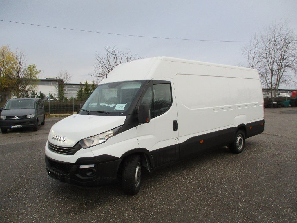 Iveco Daily 35S16 Hi Matic - Skåpbil: bild 1 Iveco Daily 35S16 Hi Matic - Skåpbil: bild 1