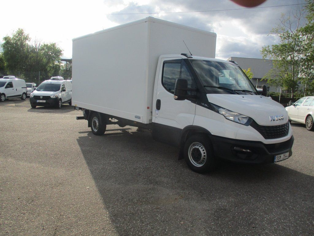 Iveco Daily 35S16 mit LBW - Volymskåp: bild 3 Iveco Daily 35S16 mit LBW - Volymskåp: bild 3