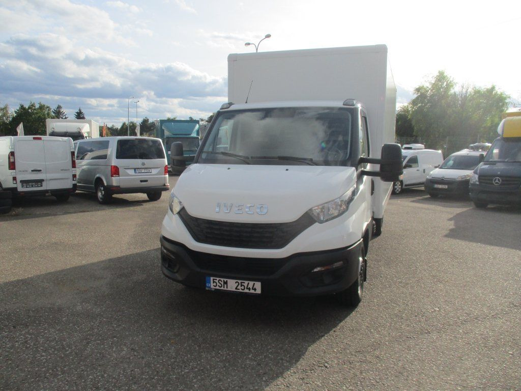 Iveco Daily 35S16 mit LBW - Volymskåp: bild 2 Iveco Daily 35S16 mit LBW - Volymskåp: bild 2